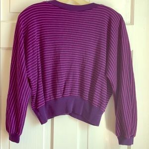 Crop-top sweater